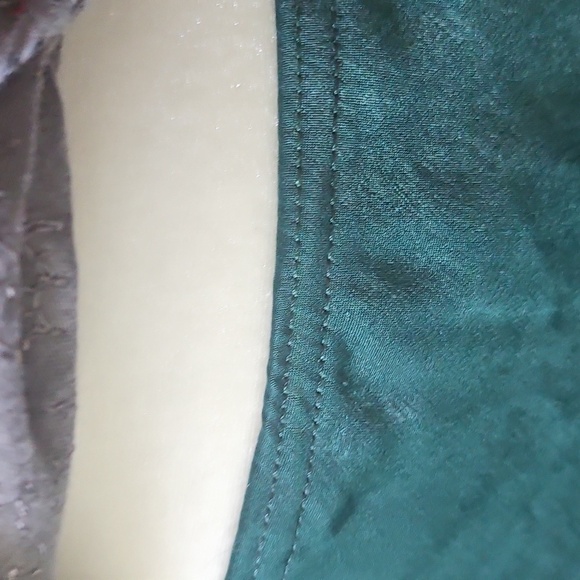 Maurices Hunter Green Pull On Silky Skirt with Side Slit NWT - Picture 7 of 12